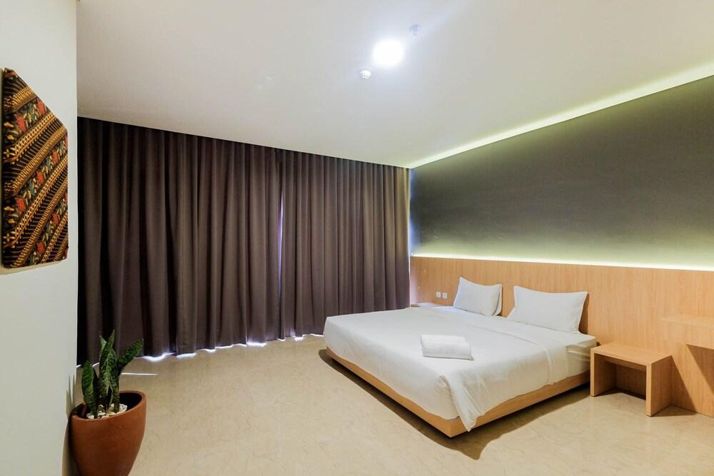1BR Pancoran L'Avenue Comfy Apartment - Tap to explore photos