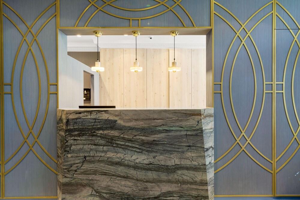 Commodore Hotel - Tap to explore photos