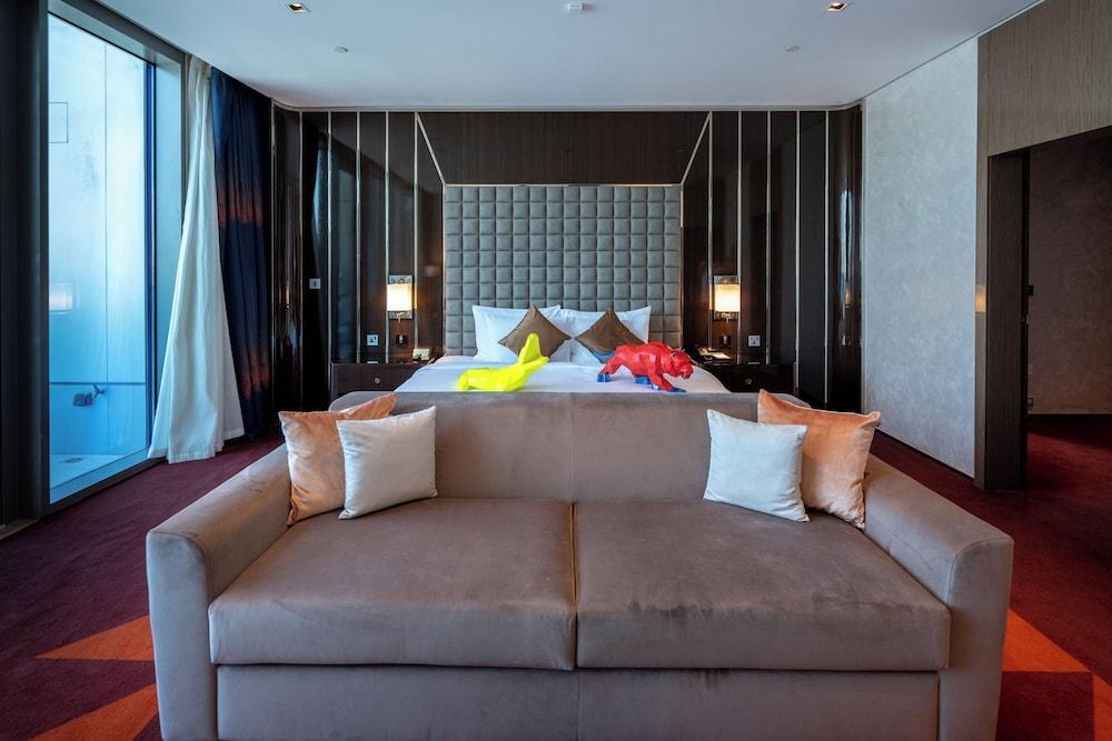 Hyde Hotel - An Accor Lifestyle Property - Tap to explore photos