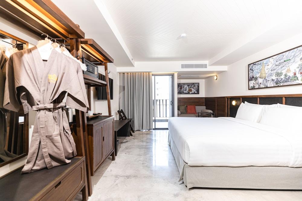 Payaa Hotel Room Type - Deluxe Double Room