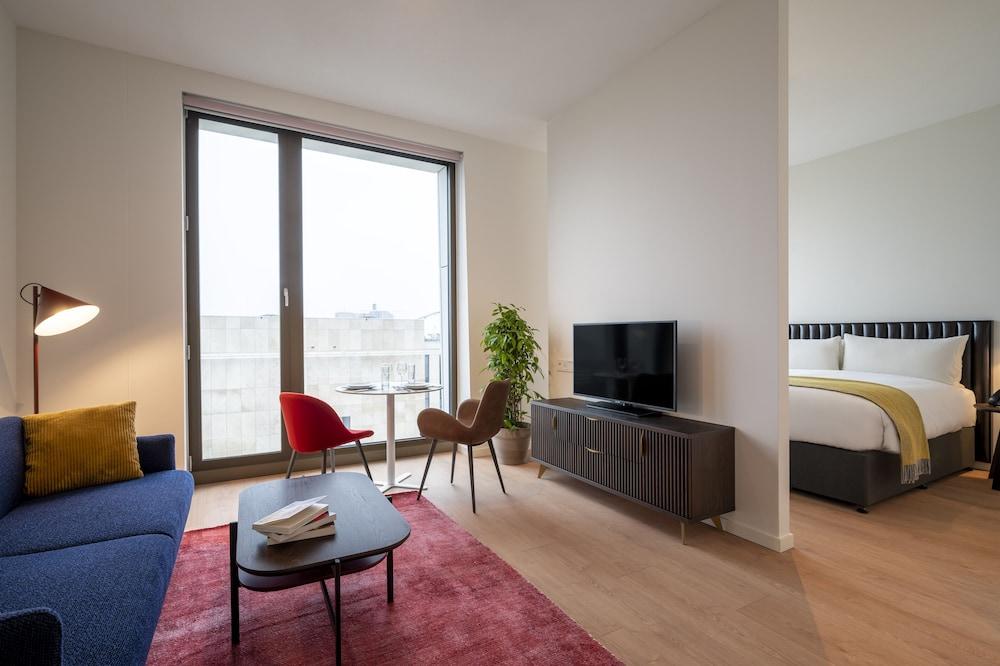 PREMIER SUITES PLUS Amsterdam Room Type - One Bedroom Apartment