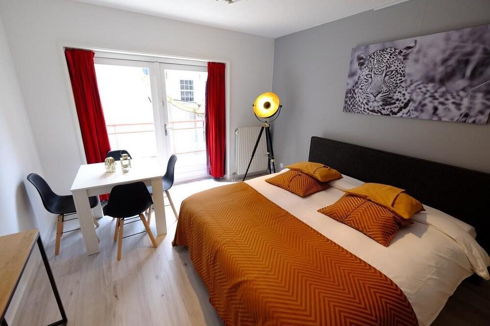 City Centre Residence Room Type - Suite
