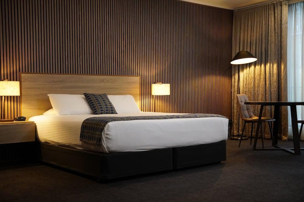 Dingley Hotel Room Type - Executive Spa Suite