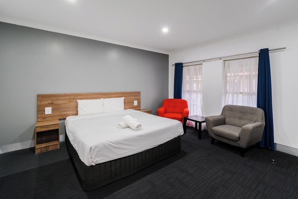 Yarra Valley Motel Room Type - Deluxe Spa Room
