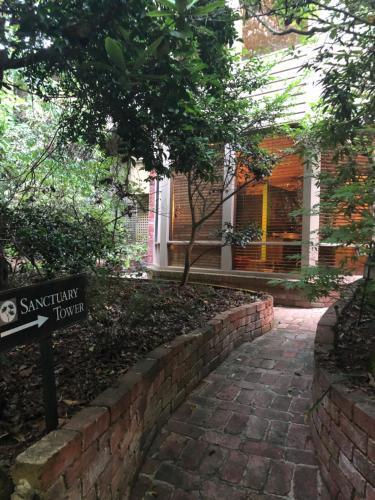 Linden Gardens Rainforest Retreat Room Type - Three-Story Cottage - Sanctuary Tower