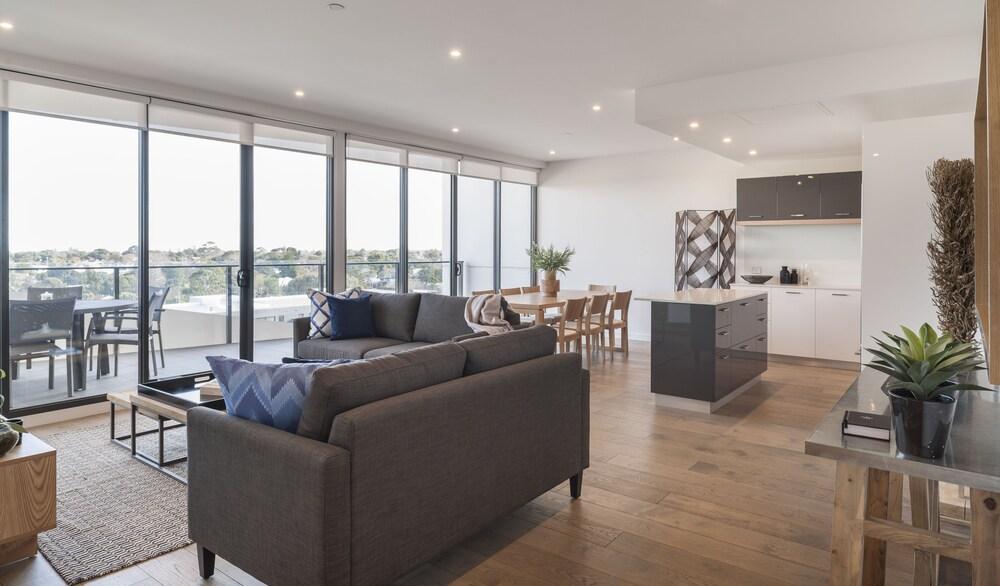 Caroline Serviced Apartments Sandringham Room Type - Premium Three Bedroom Apartment Caroline Serviced Apartments Sandringham Room Type - Premium Three Bedroom Apartment