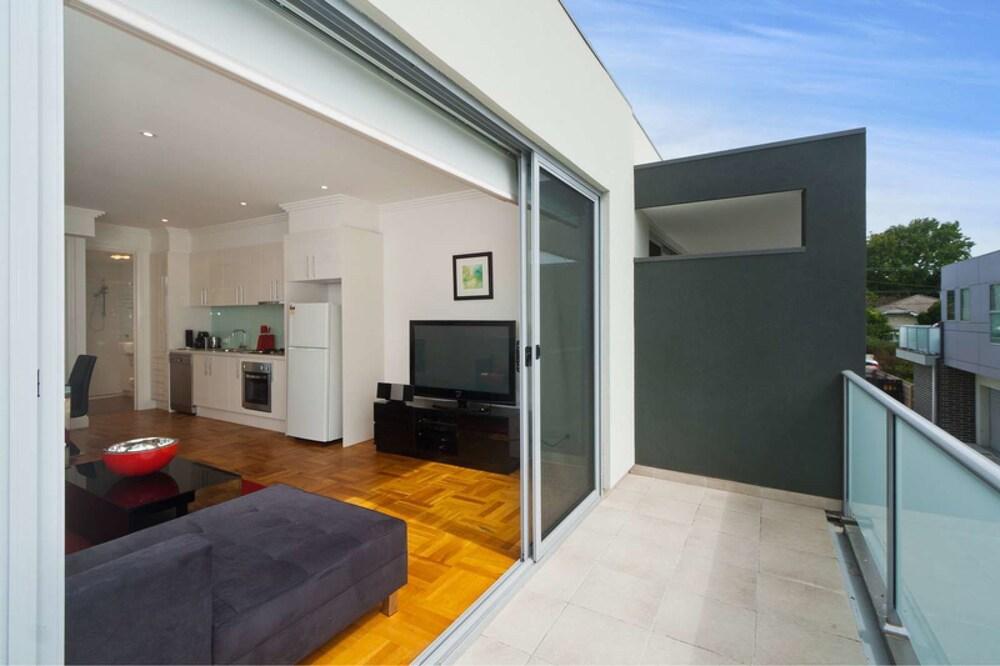 Style in the Heart of Caulfield - Tap to explore photos