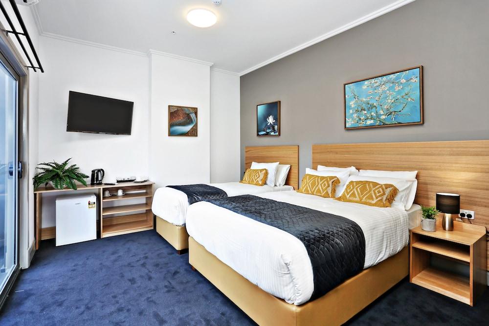 Meridian Hotel Room Type - Deluxe Double or Twin Room, Multiple Beds, Non Smoking, Balcony Meridian Hotel Room Type - Deluxe Double or Twin Room, Multiple Beds, Non Smoking, Balcony