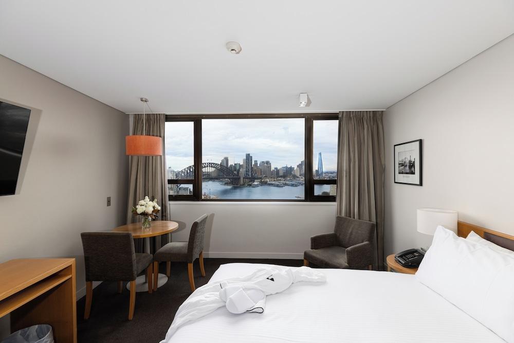 View Sydney Room Type - Superior Harbour Bridge King Room