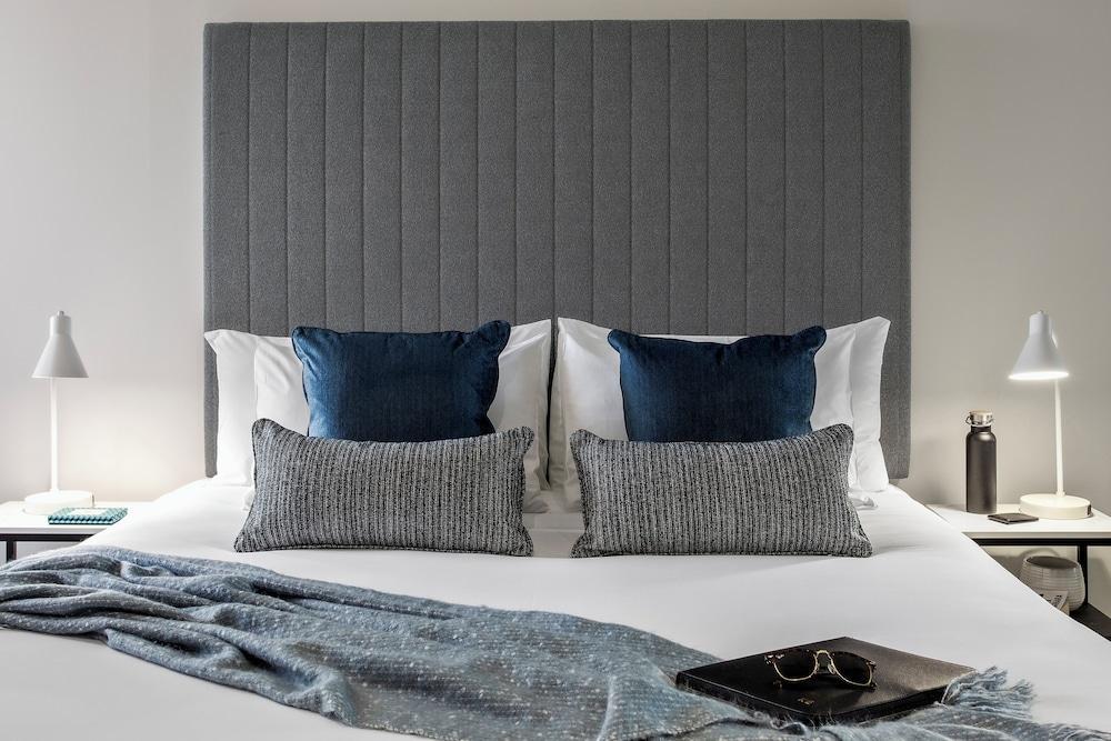 Punthill South Yarra Grand Room Type - Studio Apartment