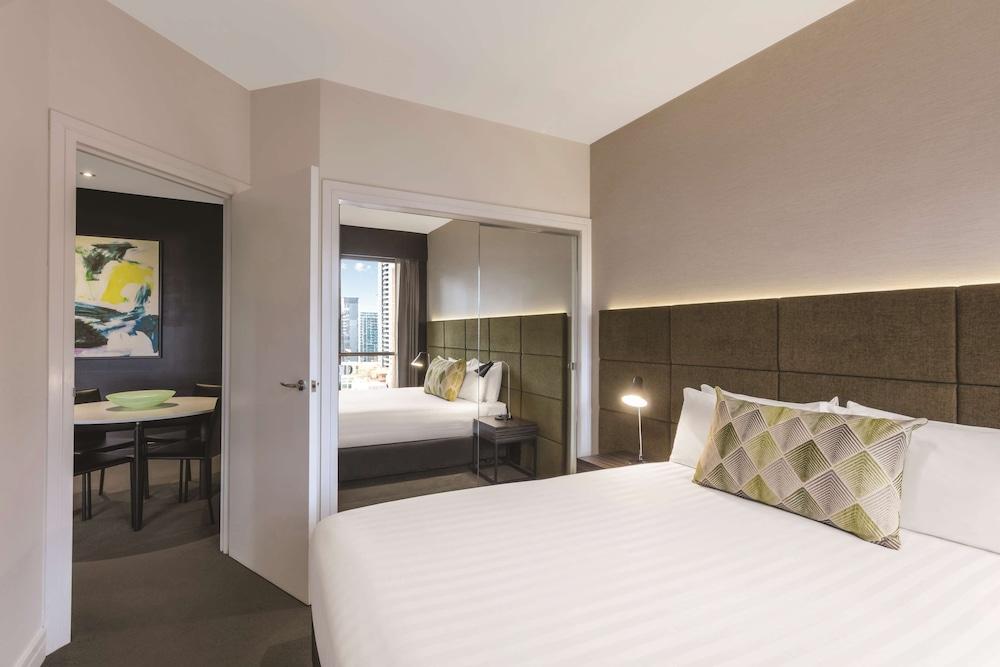 Adina Apartment Hotel Melbourne Room Type - Deluxe Apartment, 2 Bedrooms