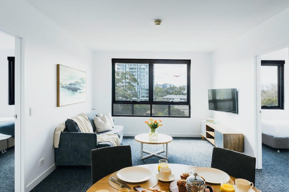 Quest Mascot Serviced Apartments Room Type - Family Apartment, 2 Bedrooms, Kitchen Quest Mascot Serviced Apartments Room Type - Family Apartment, 2 Bedrooms, Kitchen