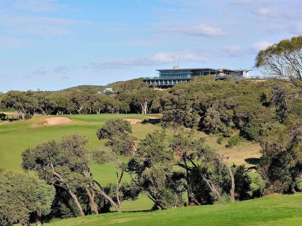 Mercure Portsea