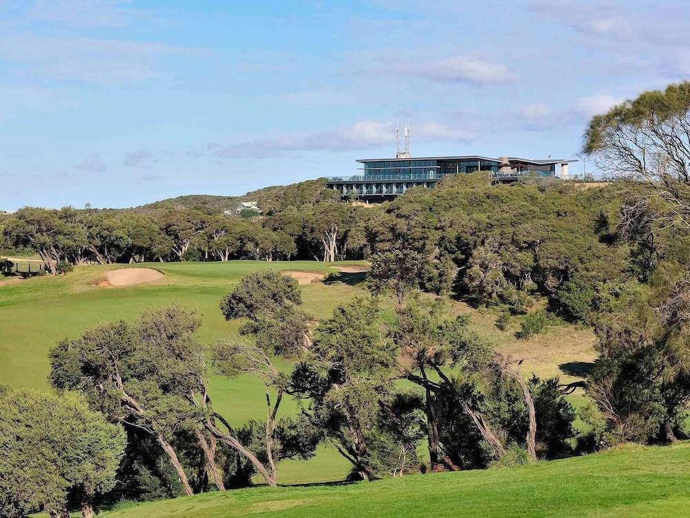 Mercure Portsea - Tap to explore photos