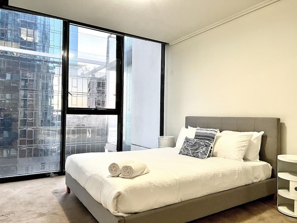 ReadySet Apartments at Sentinel Room Type - City Apartment, 2 Bedrooms
