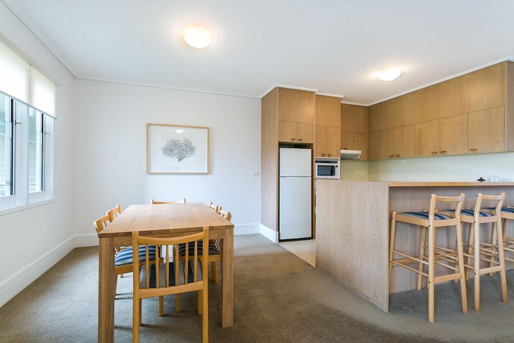 Portsea Village Resort Room Type - Two Bedroom Family Apartment
