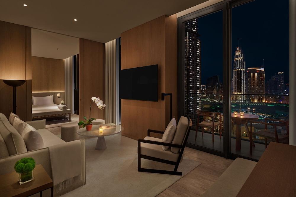 The Dubai EDITION by Marriott Room Type - Superior Suite, 1 Bedroom, Balcony