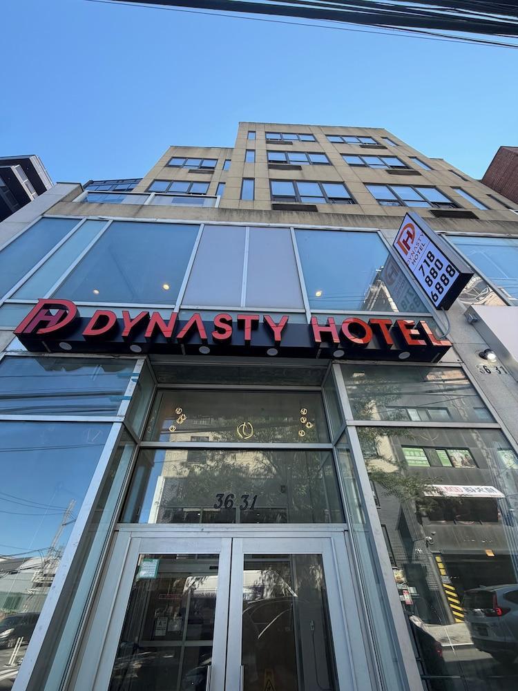 Dynasty Hotel and Suites New York LaGuardia Hotel