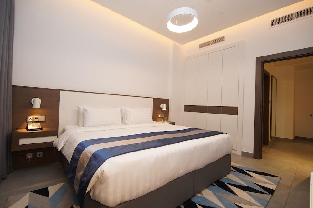 Abar Hotel Apartments - Tap to explore photos