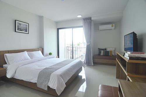 24Residence Siriraj Room Type - Standard Double Room