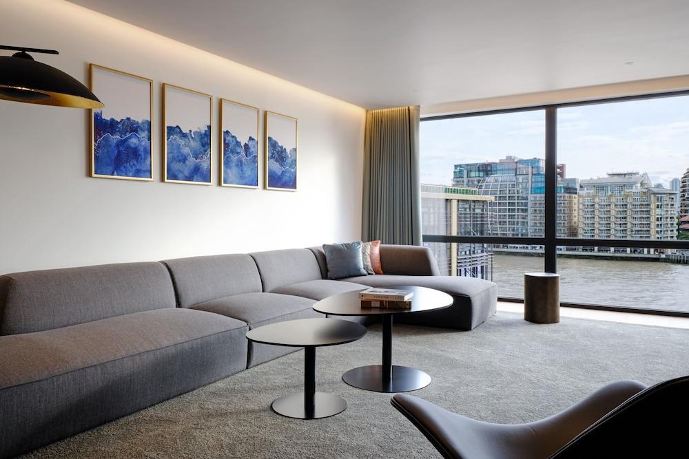 The Westin London City - Tap to explore photos