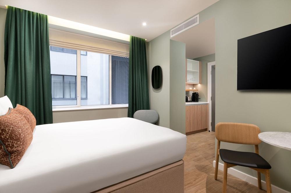 The Lincoln Suites Room Type - Double Room