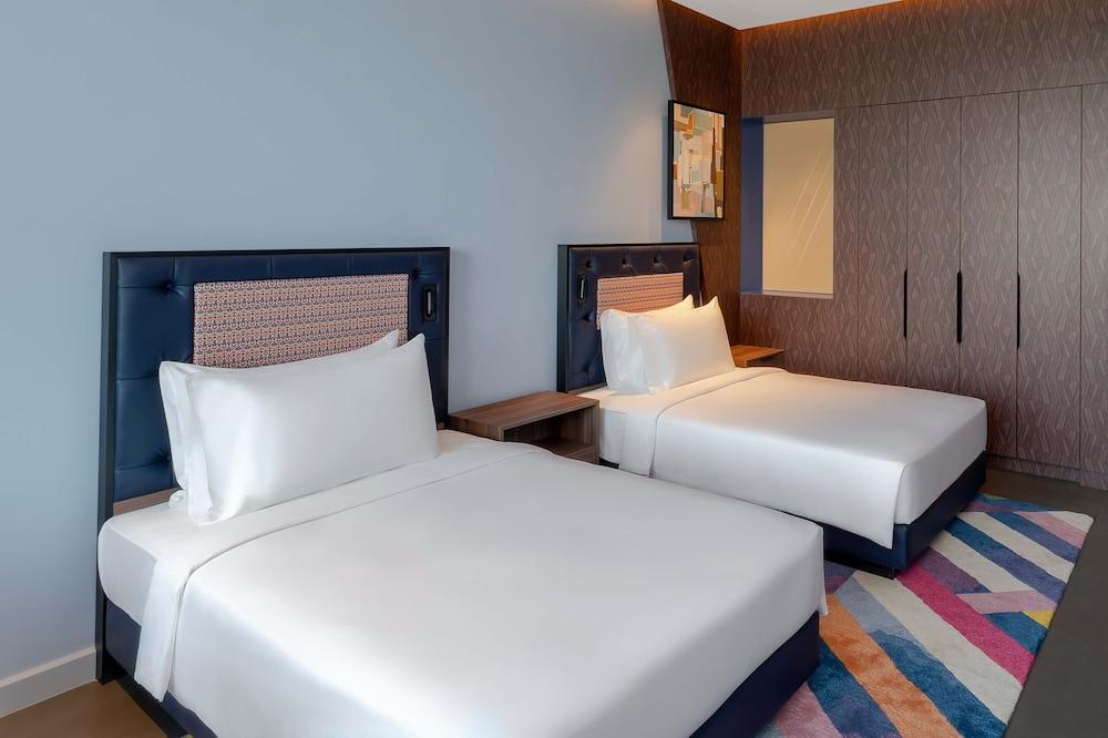 Hyatt Centric Jumeirah Dubai Room Type - Twin Room with 20% off Food & Soft Beverage Hyatt Centric Jumeirah Dubai Room Type - Twin Room with 20% off Food & Soft Beverage