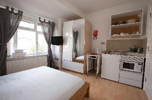 Tooting Rooms & Studio by PrimeCityHosts