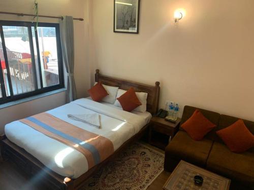 Hotel Ramanam - Tap to explore photos