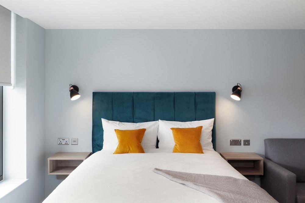 Aptel East Room Type - Family Studio Suite (Penthouse With Sofa) Aptel East Room Type - Family Studio Suite (Penthouse With Sofa)
