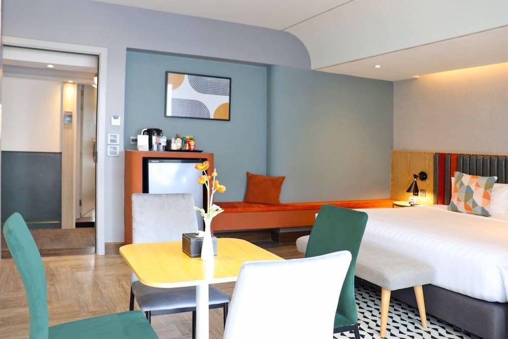 The Quarter Onnut by UHG Room Type - Family Room