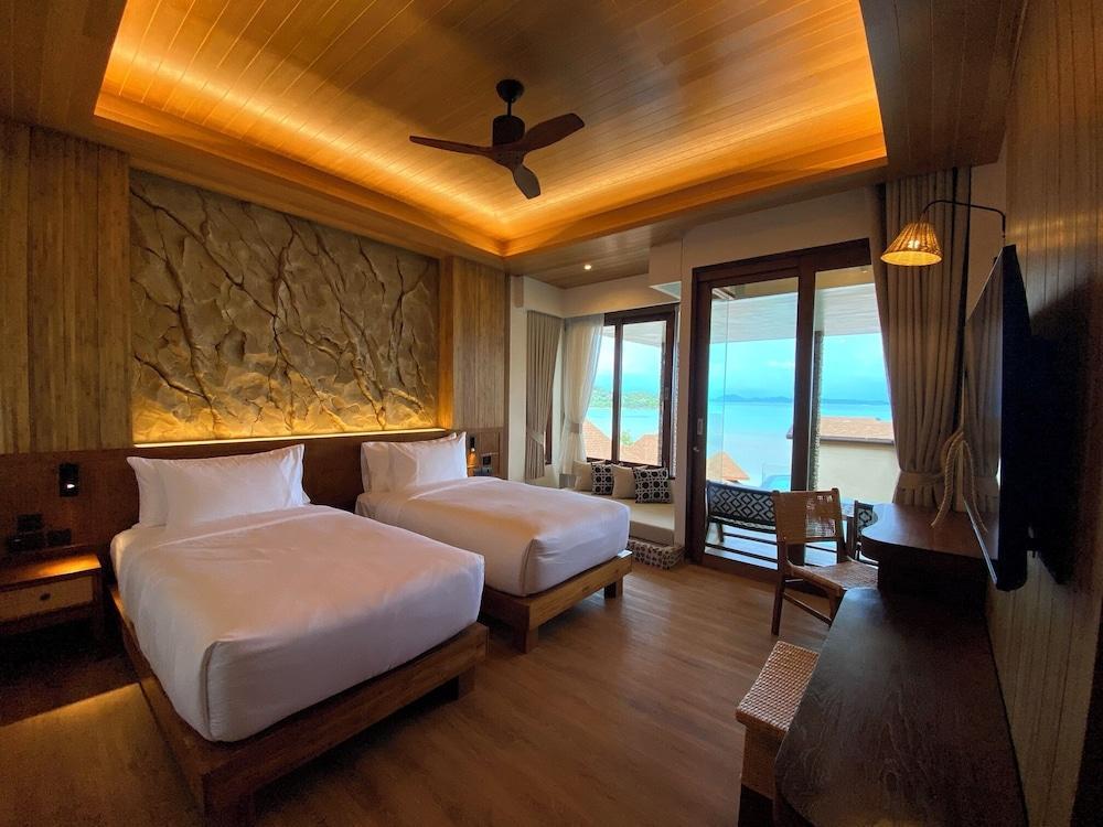 Sinae Phuket Luxury Hotel Room Type - Studio Ocean View Twin beds
