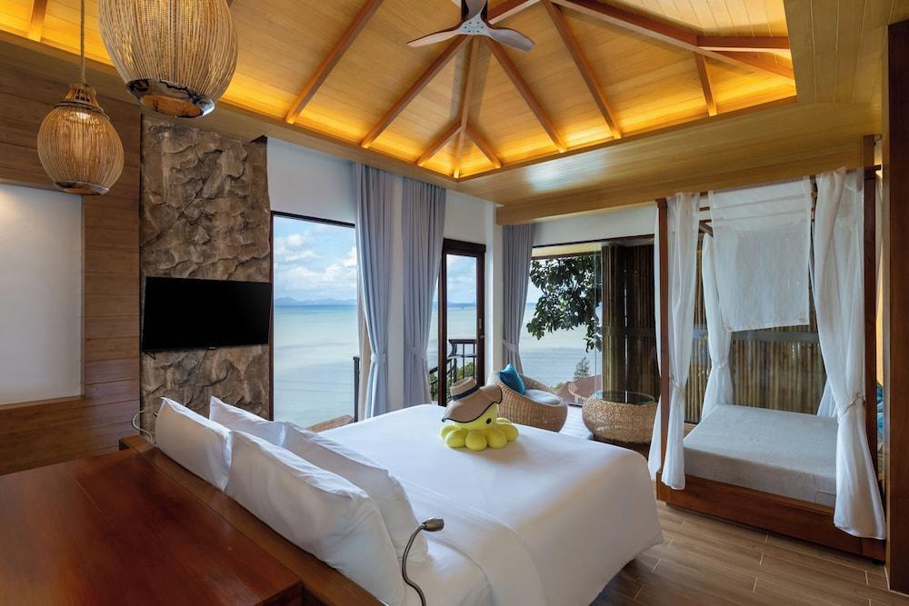 Sinae Phuket Luxury Hotel Room Type - Duplex Pool Villa Type A