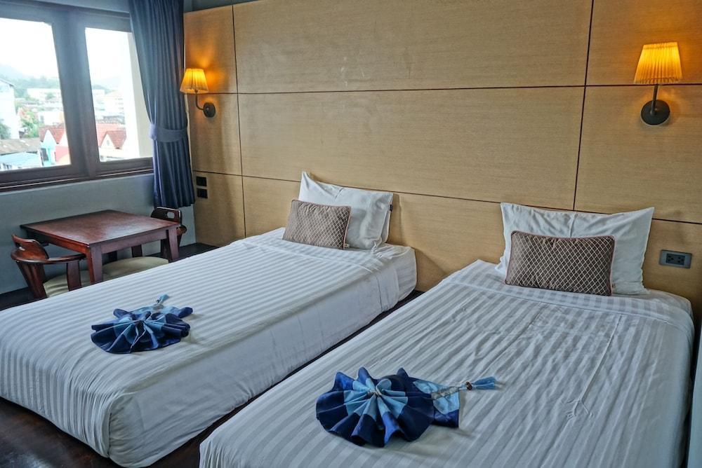 Montree Phuket Hotel Room Type - Classic Twin Room