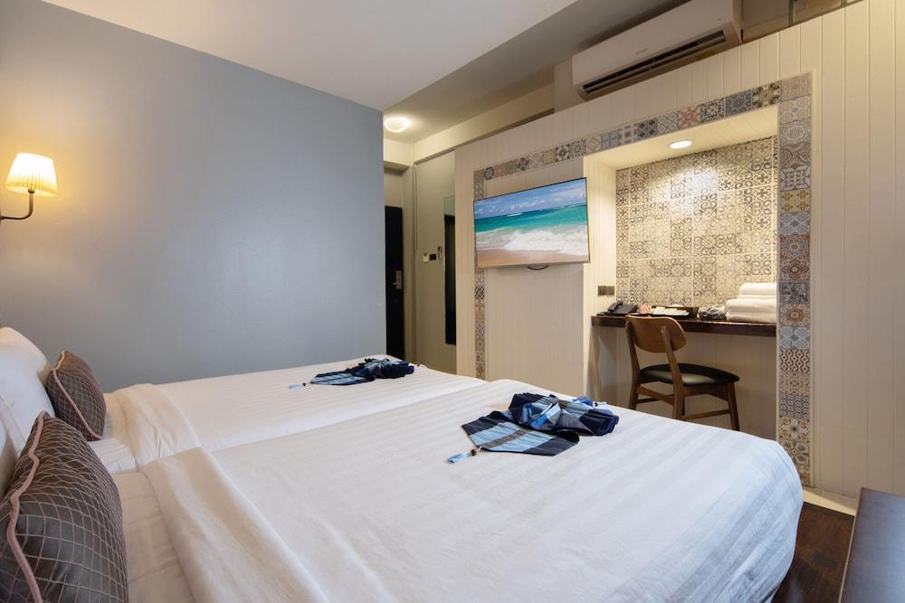 Montree Phuket Hotel Room Type - Superior Twin Room