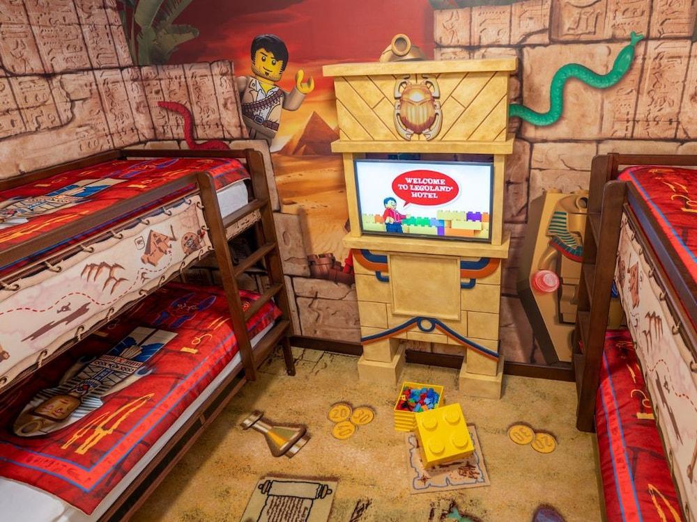 LEGOLAND Hotel Dubai Room Type - Adventure Fully Themed Family Suite with park access LEGOLAND Hotel Dubai Room Type - Adventure Fully Themed Family Suite with park access