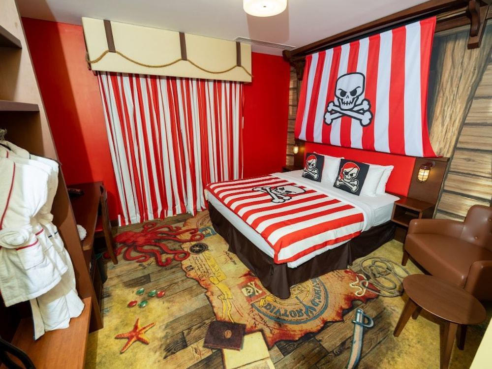 LEGOLAND Hotel Dubai Room Type - Pirate Fully Themed Family Suite with park access