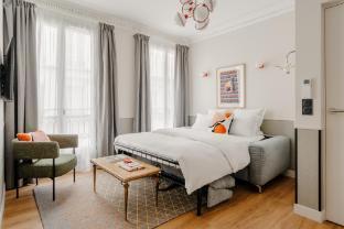 Edgar Suites Saint-Lazare - Amsterdam - Tap to explore photos