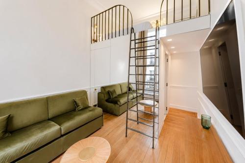 Appartement de standing 1 – tour Eiffel/Invalides
