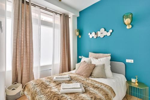 NEW ! Outstanding 2BR & 1BR Apt in Paris 15
