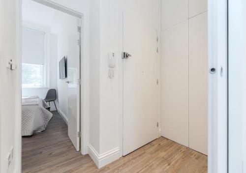 White Piccadilly Luxury Flat Room Type - Superior Apartment