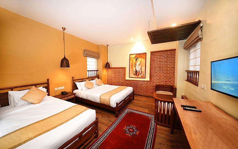 Woodapple Hotel And Spa Room Type - Family Triple Room, 2 Bedrooms