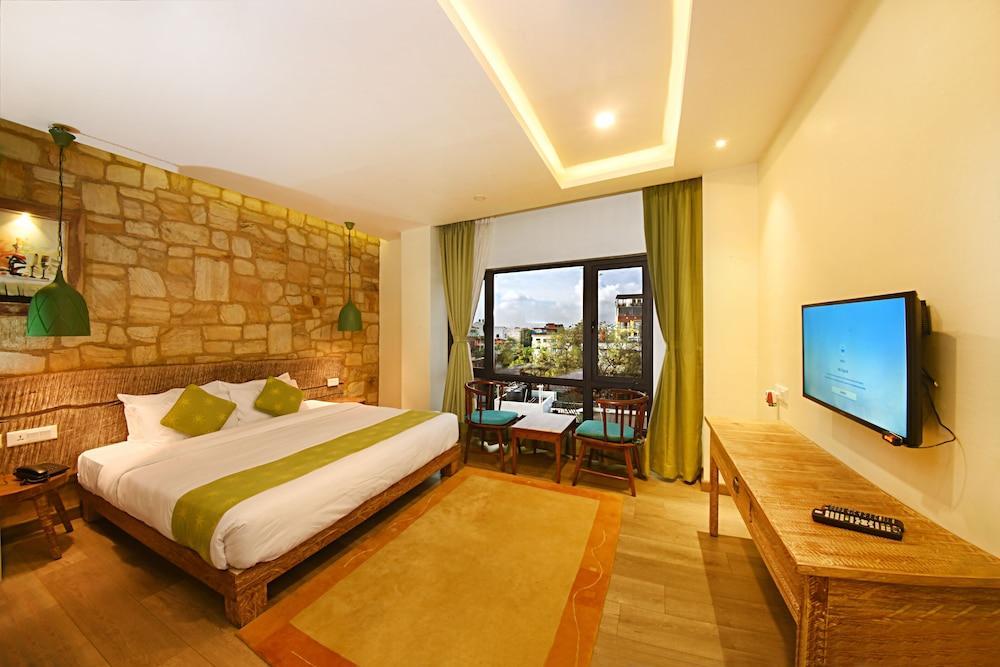 Woodapple Hotel And Spa Room Type - Deluxe Double Room, 1 Bedroom, Non Smoking, City View Woodapple Hotel And Spa Room Type - Deluxe Double Room, 1 Bedroom, Non Smoking, City View