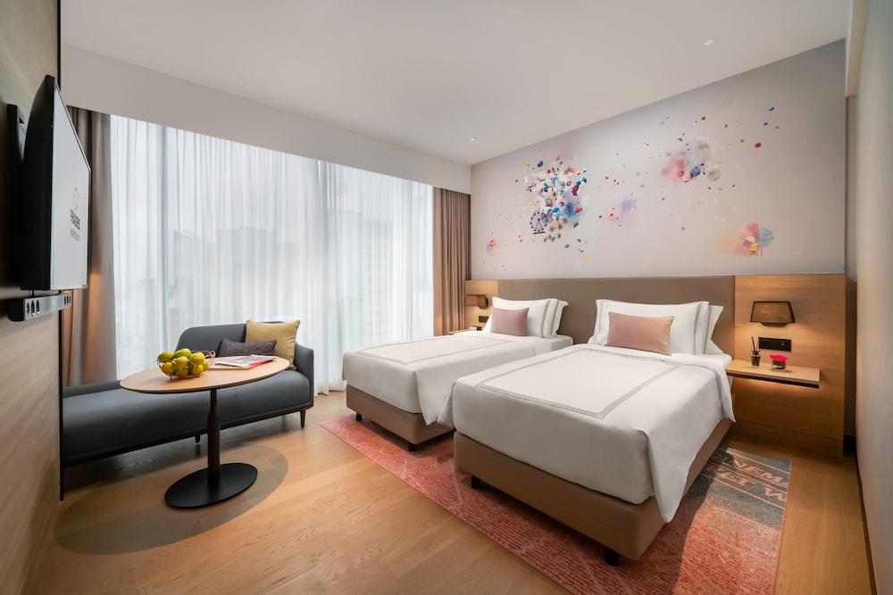Capri By Fraser Bukit Bintang Room Type - Deluxe Studio, 2 Twin Beds
