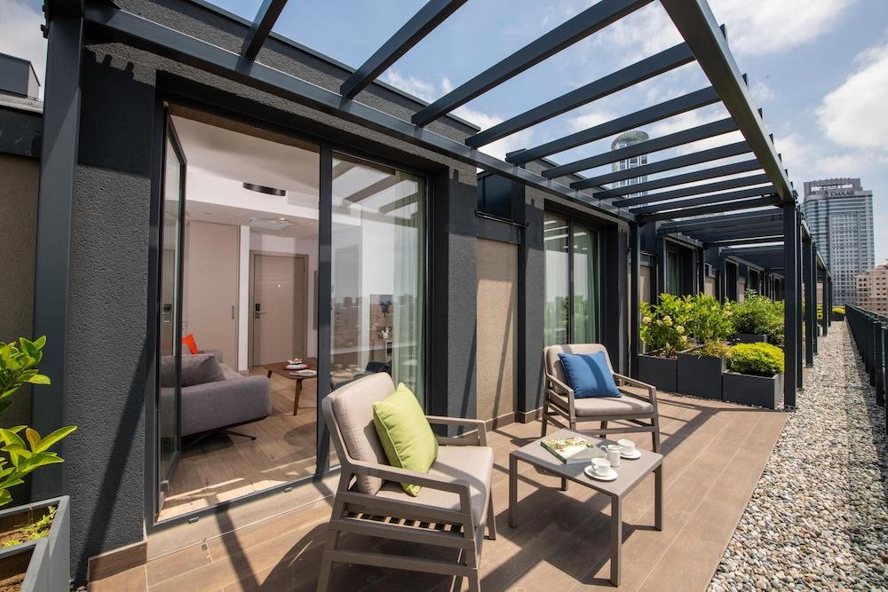 Antwell Suites Room Type - Premium Suite, Terrace