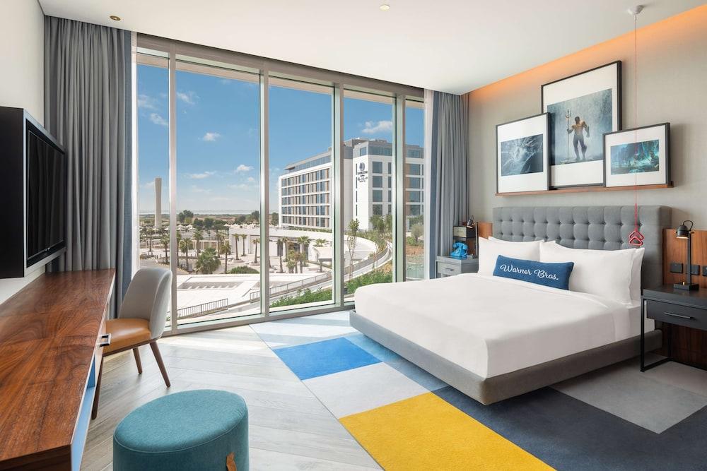The WB Abu Dhabi, Curio Collection by Hilton - Free Theme Park Tickets Room Type - King Accessible Artist Room With Theme Park Access The WB Abu Dhabi, Curio Collection by Hilton - Free Theme Park Tickets Room Type - King Accessible Artist Room With Theme Park Access