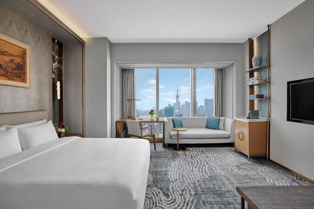 Conrad Shanghai by Hilton Room Type - BUND VIEW ROOM