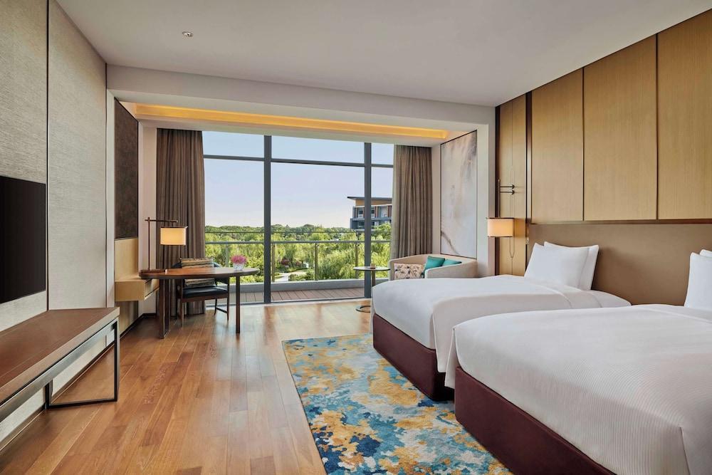 Hilton Shanghai Fengxian - Tap to explore photos