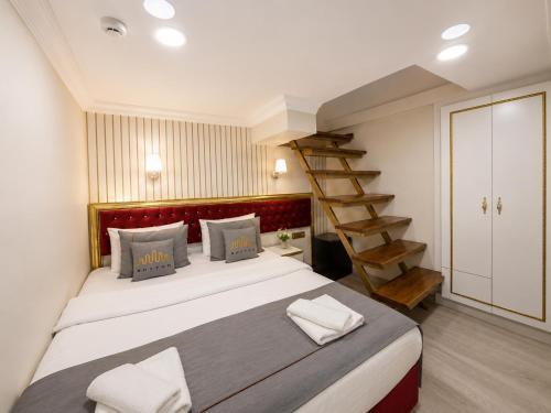 Rhythm Hotel Room Type - Duplex Studio