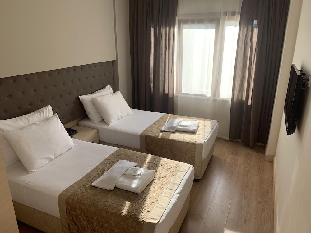 Kecik Hotel Room Type - Standard Double or Twin Room